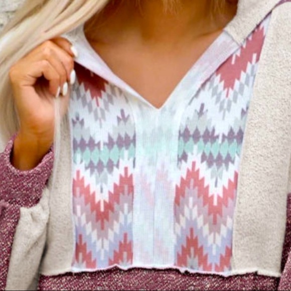 🌵Aztec/Tribal Print Color Block Hooded Sweatshirt Kangaroo Pocket - Picture 5 of 16